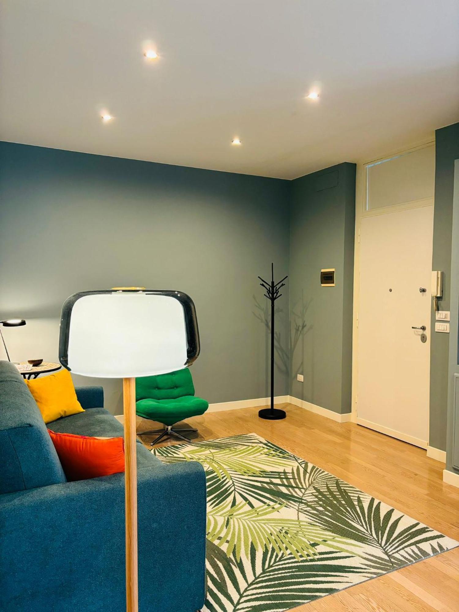4 Seasons Signorile Apartment Bari Exterior photo